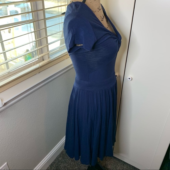 Dolan Anthropologie T-Shirt Twist Top Dress - Picture 3 of 12